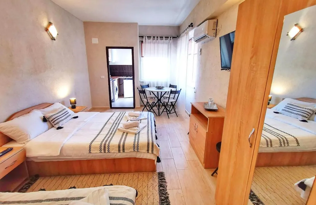 Del Sol Studios-1