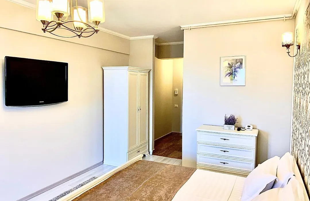 Summer Apartments-1