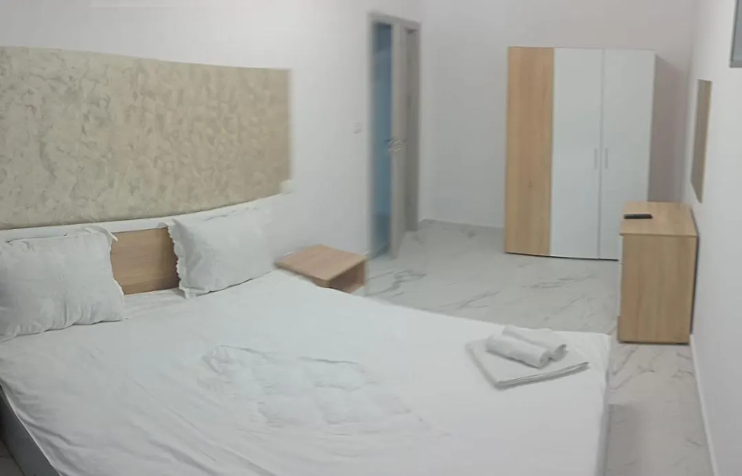 Iris Apartament Eforie Nord-1