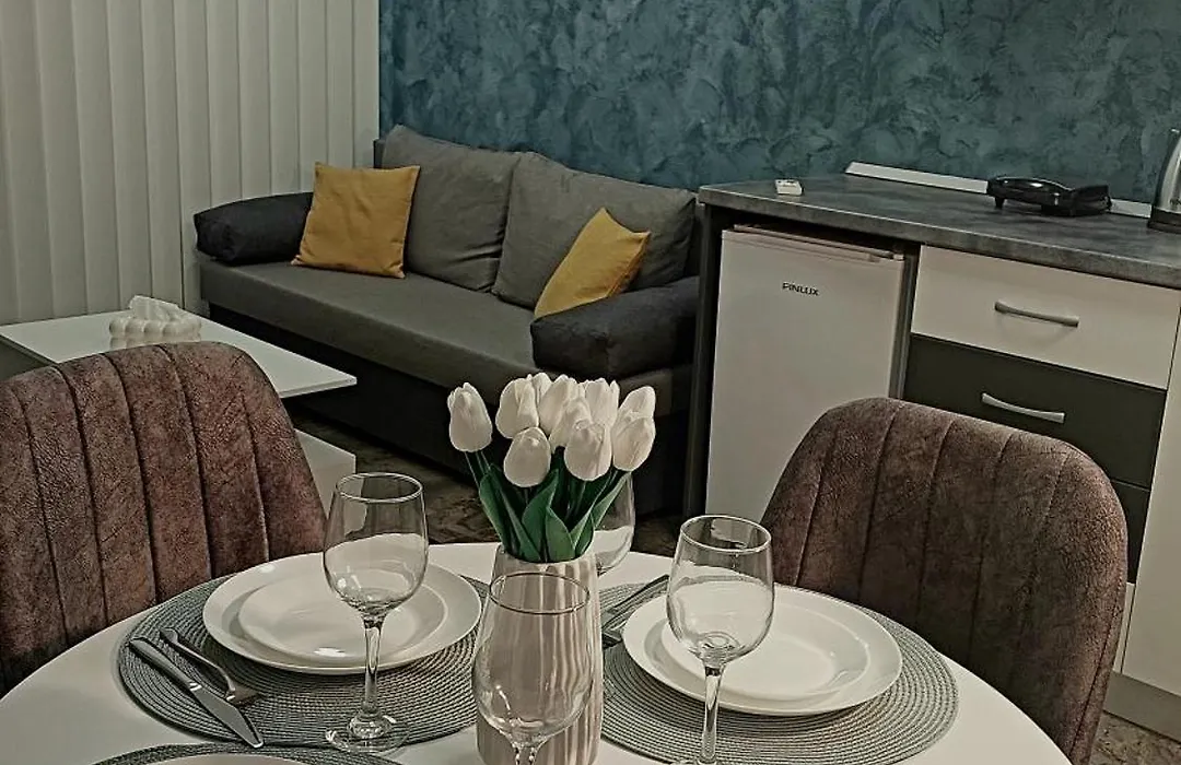 Anelisse Apartments-1