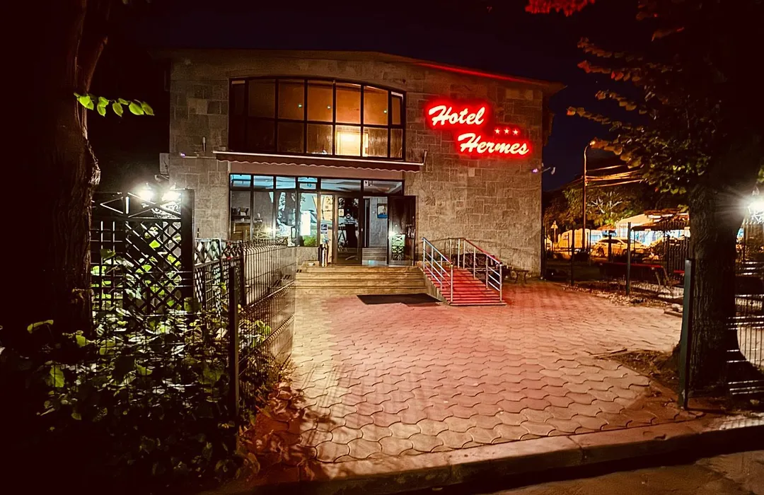 Hotel Hermes-1