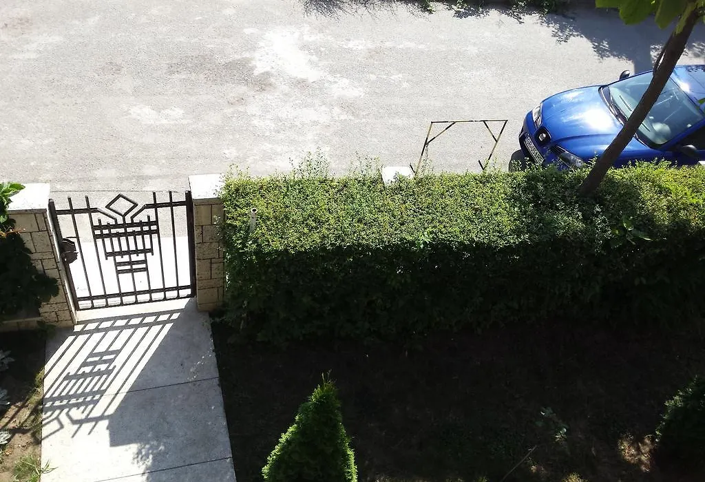 Apartamente Mitu-1