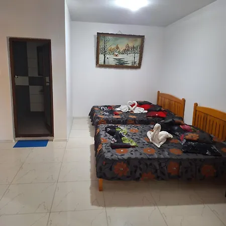 Casa inflorita camere-3