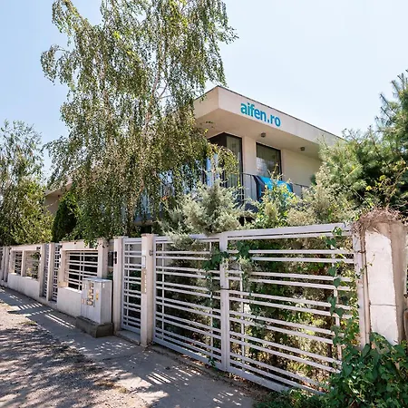 AIFEN Aparthotel - Apartamente pentru Toata Familia În Eforie Nord - cu Gradină Proprie, la 2 Pași de Plajă-2