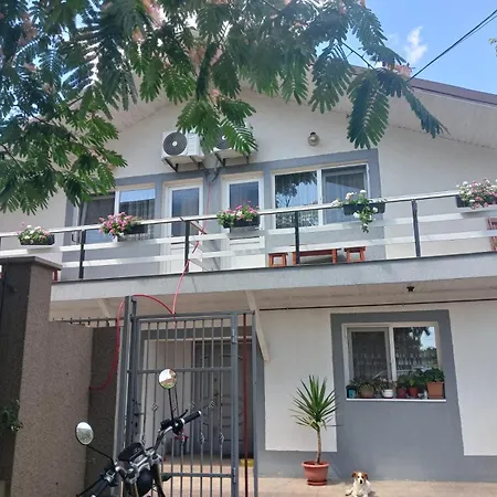 Vila Alexandra-2