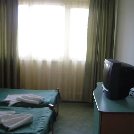 Hotel Petrolul-2