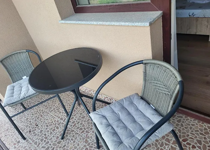 Casa Nueva