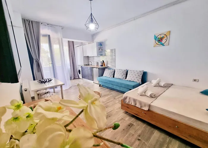 Seveneleven Apartments