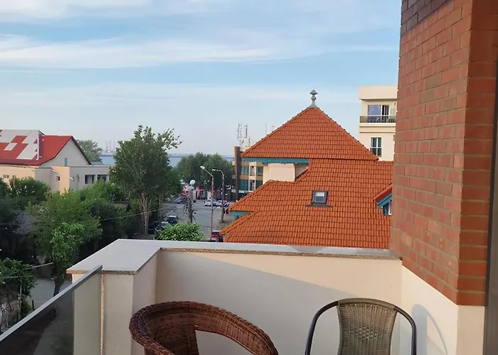 Crystal Sands Residence