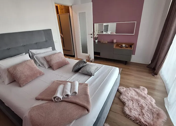 Emmaia Sunrise Luxury Appartment