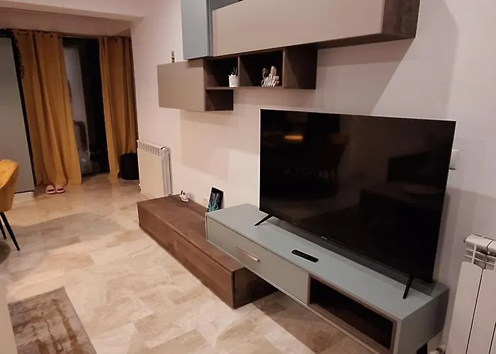 Emmaia Sunrise Luxury Appartment