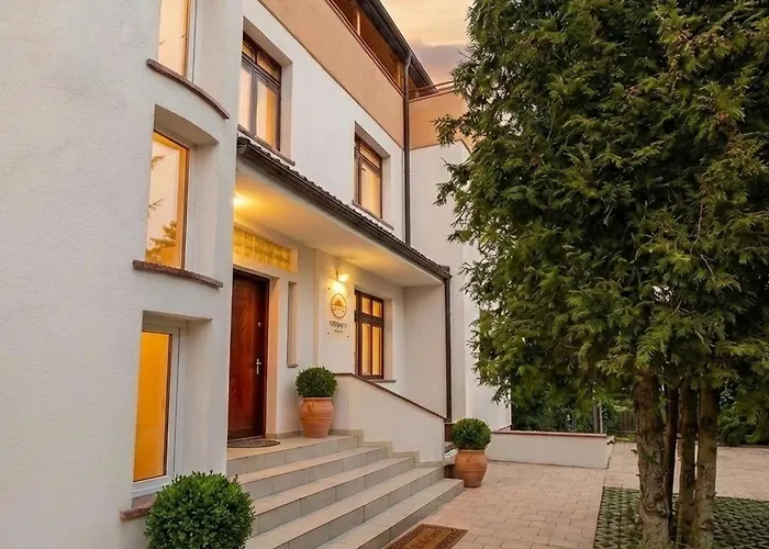 Serenity Apartments And Studios