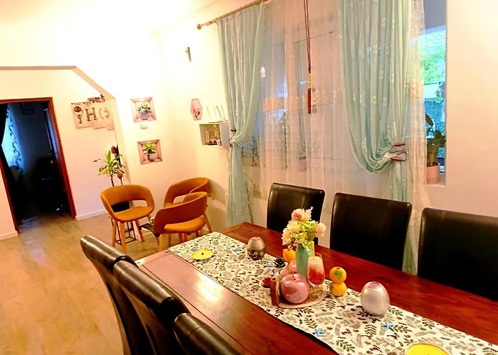 Casa Naomi